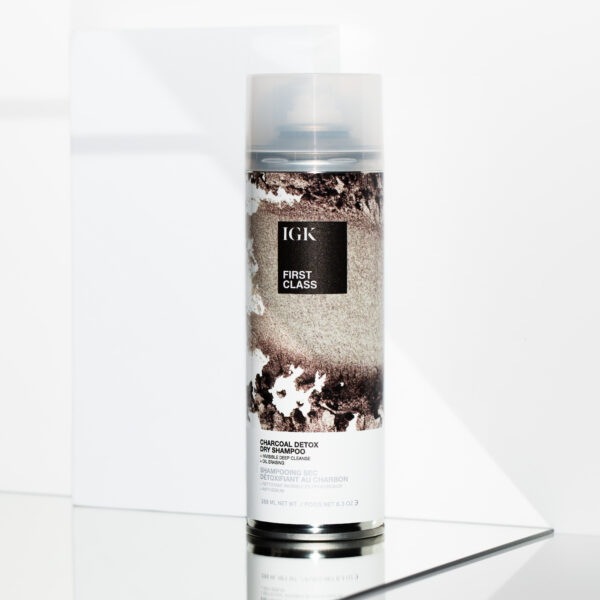 FIRST CLASS Charcoal Detox Dry Shampoo - Bilde 2